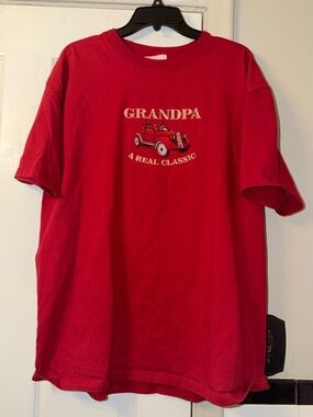 M&C Sport Grandpa A Real Classic Men’s Size XL Brand New Without Tags Shirt Tee.
